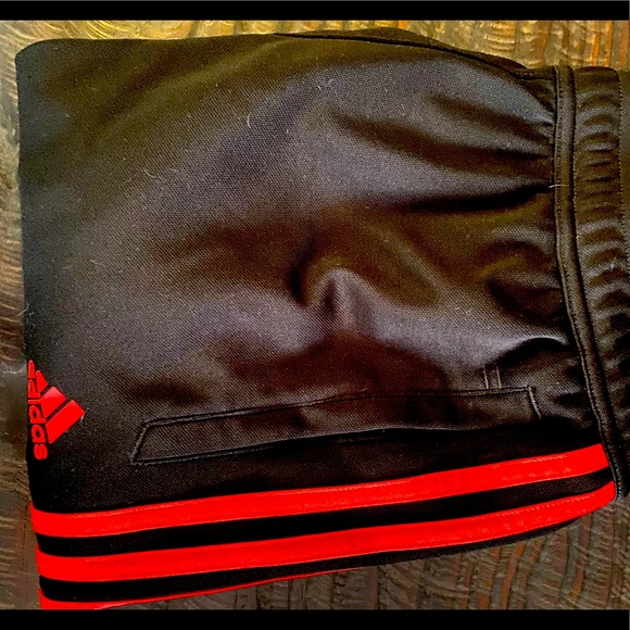 Adidas jogging pants - Picture 1 of 2